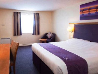 Premier Inn Isle Of Wight Newport  Bagian luar foto
